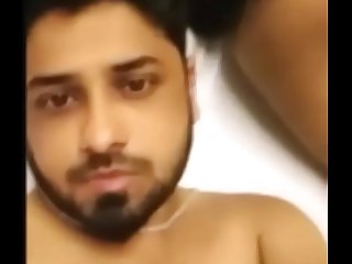 Newly Married Cute Couple Sharing Sex Video With Friends Hindi Audio Hot